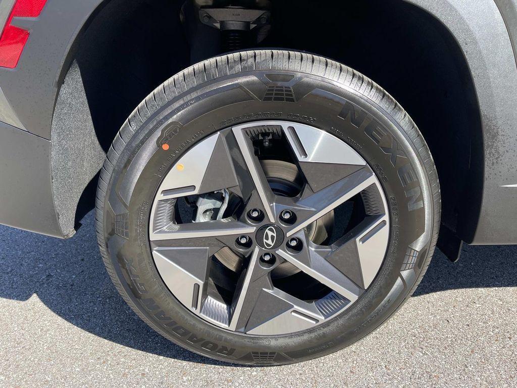 new 2026 Hyundai TUCSON Hybrid car, priced at $32,328