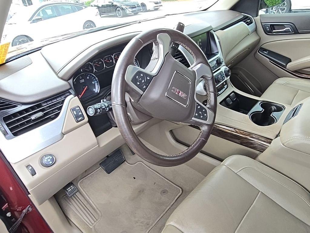 used 2019 GMC Yukon car, priced at $28,902