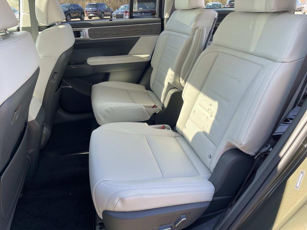 new 2026 Hyundai SANTA FE HEV car, priced at $46,152