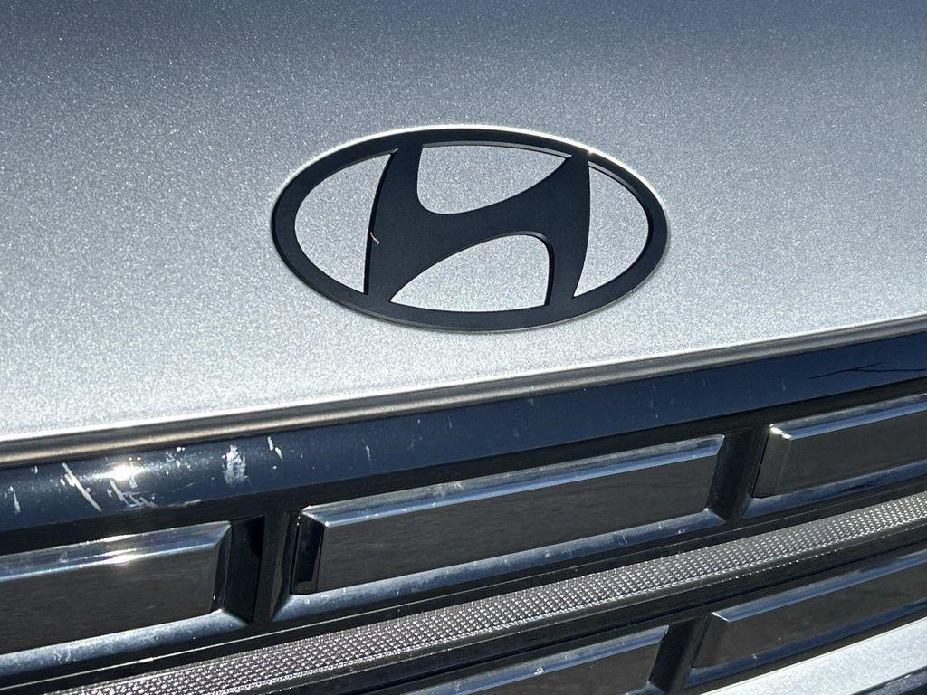 used 2025 Hyundai Santa Fe car, priced at $34,903