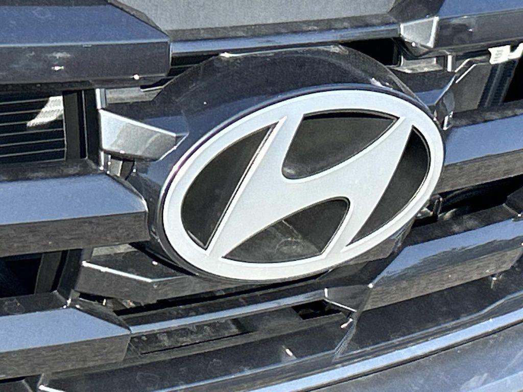 new 2026 Hyundai TUCSON Hybrid car, priced at $32,623