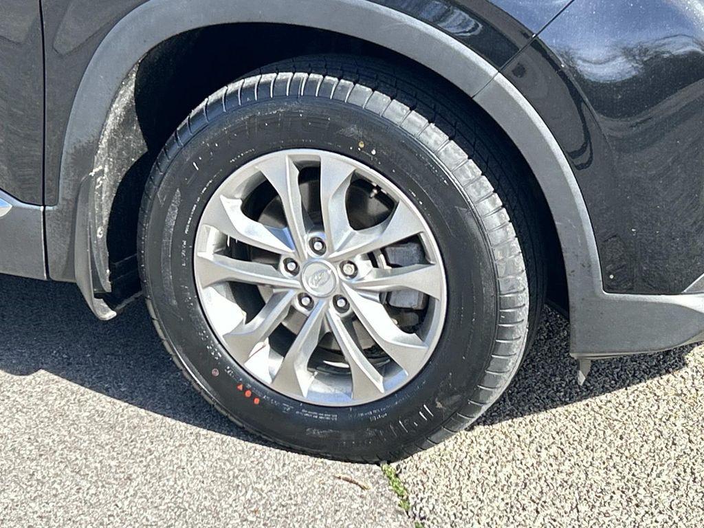 used 2020 Hyundai Santa Fe car, priced at $15,914