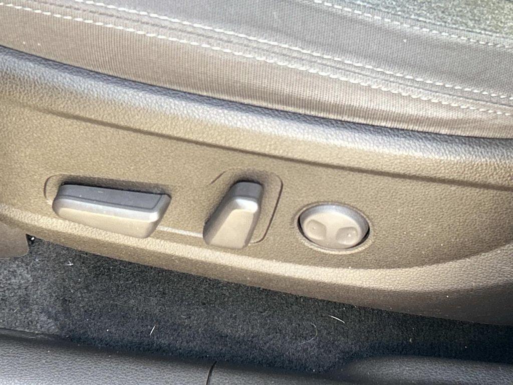 used 2020 Hyundai Santa Fe car, priced at $15,914