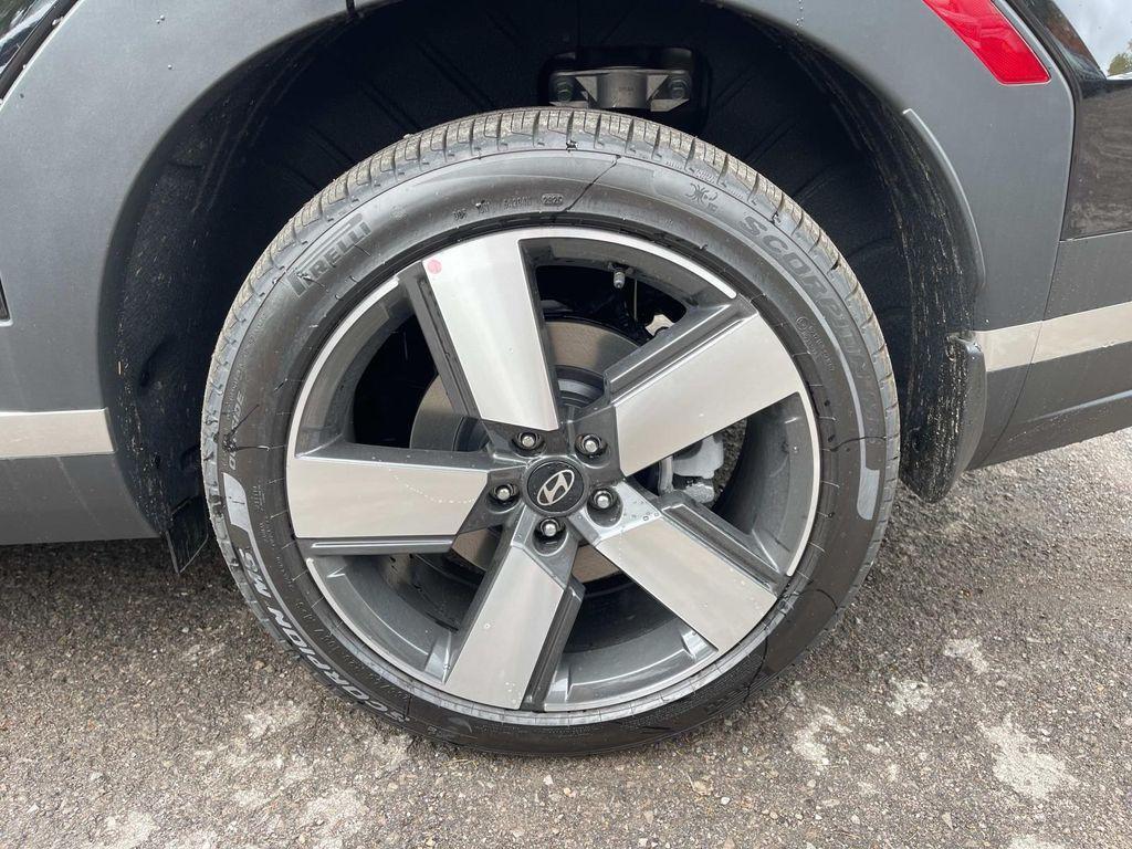 new 2026 Hyundai SANTA FE HEV car, priced at $42,920