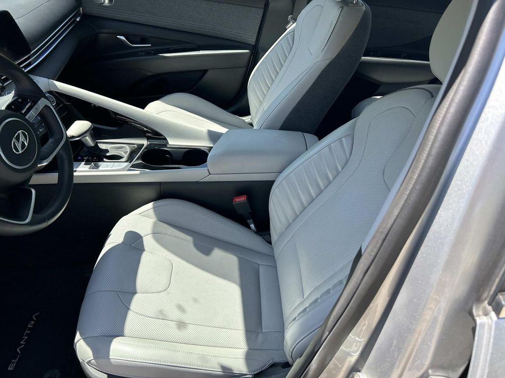 used 2022 Hyundai Elantra car, priced at $209,701