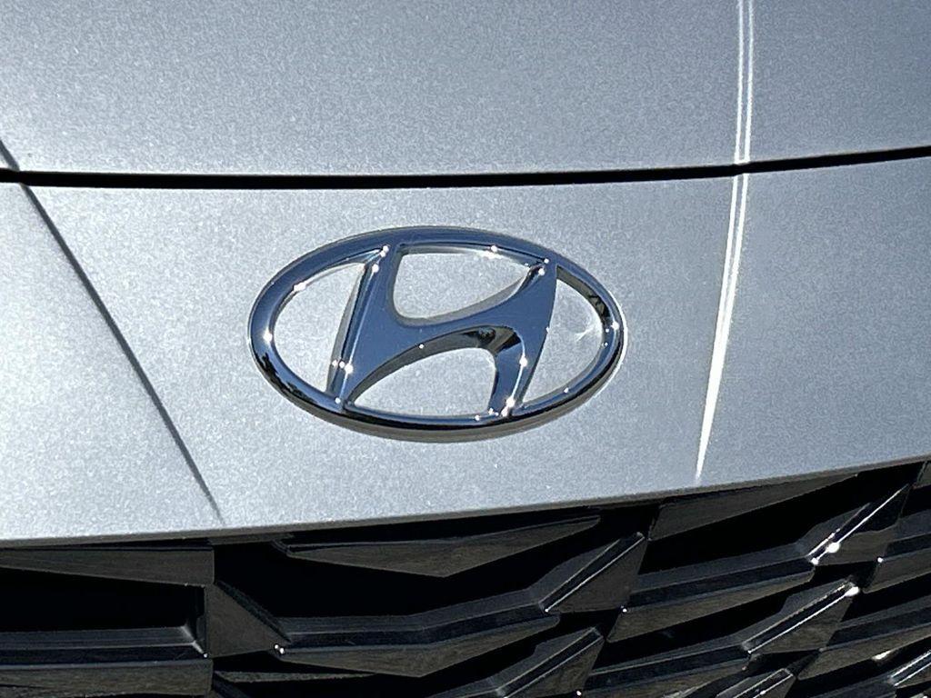 used 2022 Hyundai Elantra car, priced at $209,701