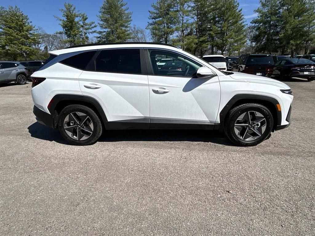 new 2026 Hyundai Tucson car, priced at $29,933