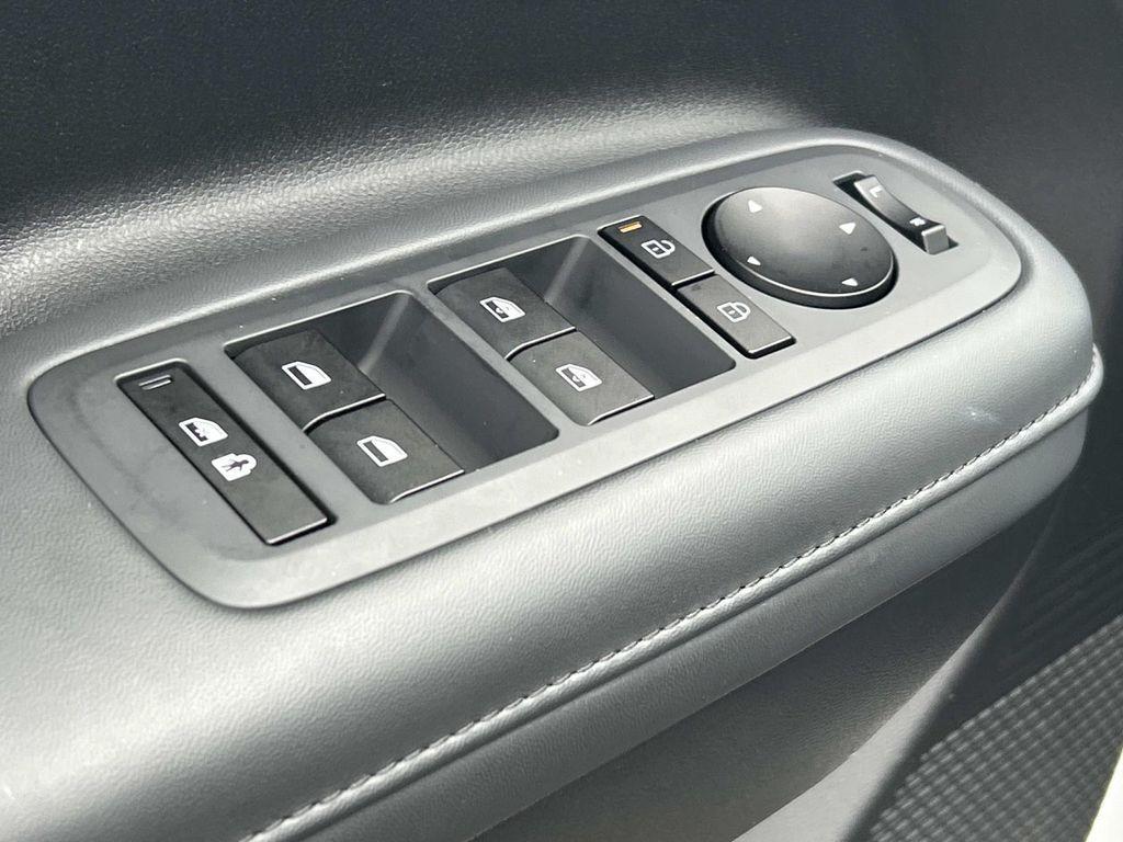 used 2025 Hyundai Santa Fe car, priced at $33,902