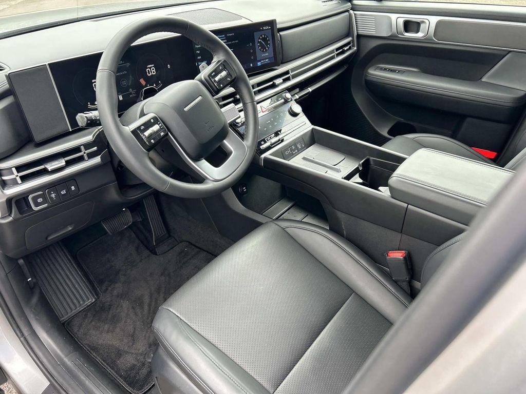 used 2025 Hyundai Santa Fe car, priced at $33,902