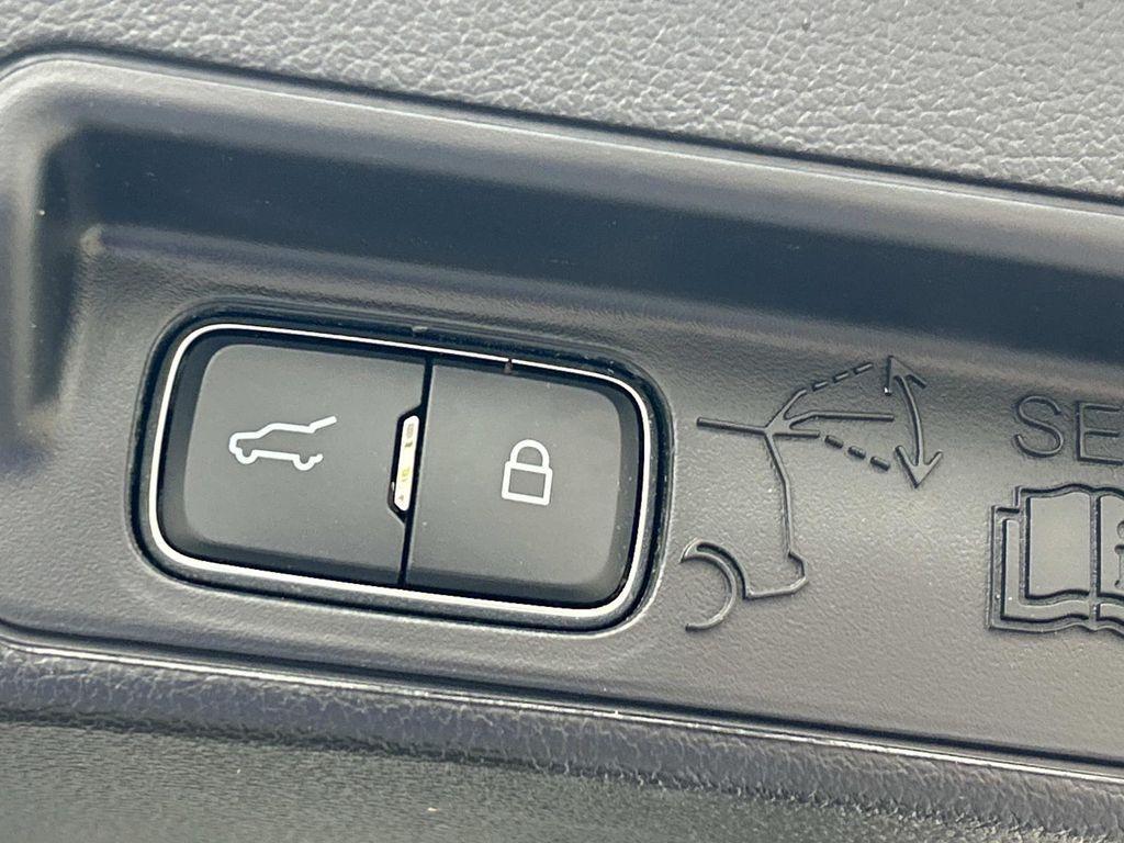 used 2021 Ford Explorer car, priced at $28,903