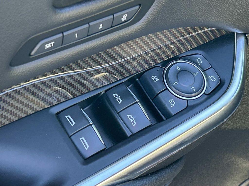 used 2023 Cadillac XT4 car, priced at $26,904