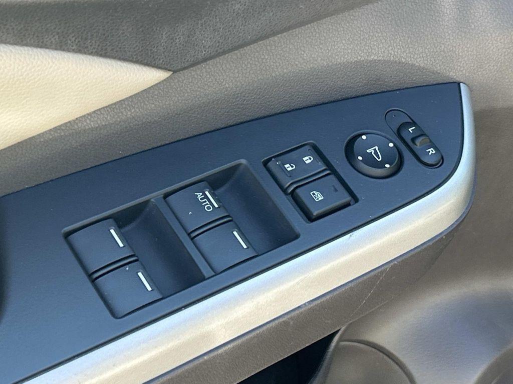 used 2014 Honda CR-V car, priced at $13,811