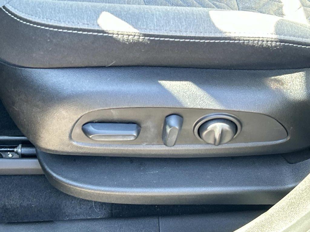 used 2022 Chevrolet Equinox car, priced at $24,902