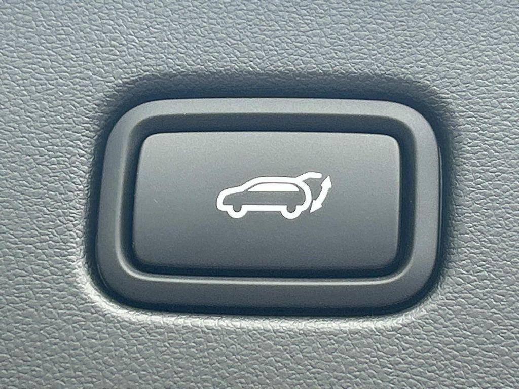 new 2026 Hyundai TUCSON Hybrid car, priced at $32,434