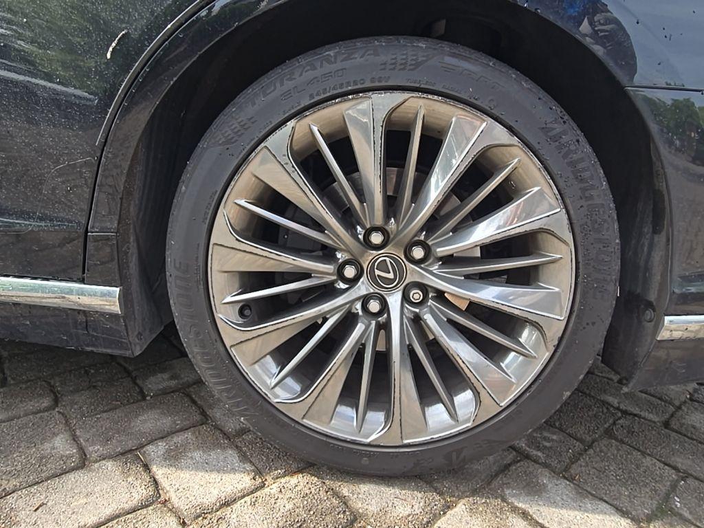 used 2023 Lexus LS 500 car, priced at $81,921