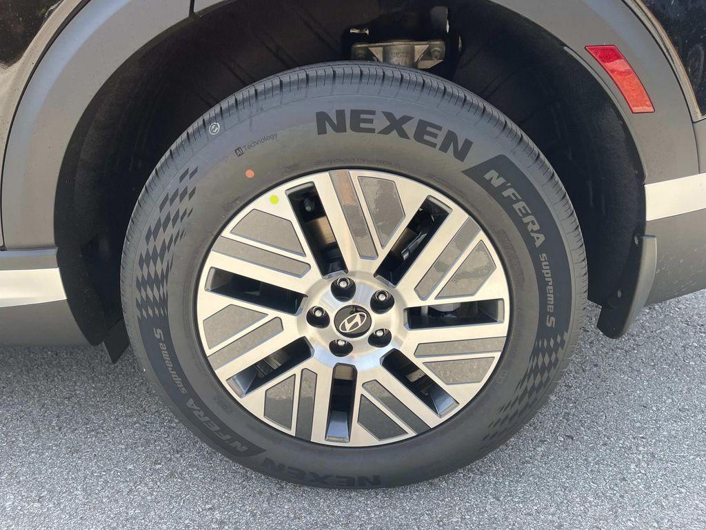new 2026 Hyundai Palisade Hybrid car, priced at $51,226