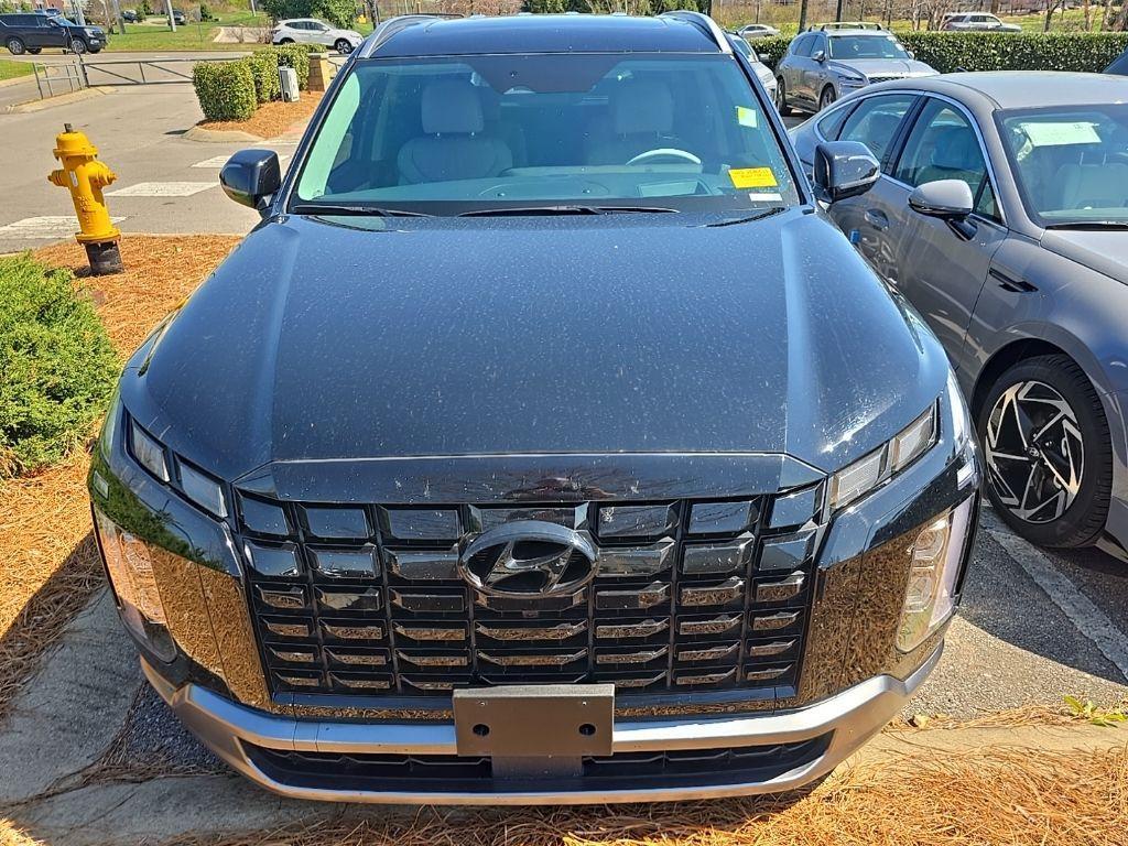 used 2024 Hyundai Palisade car, priced at $38,903
