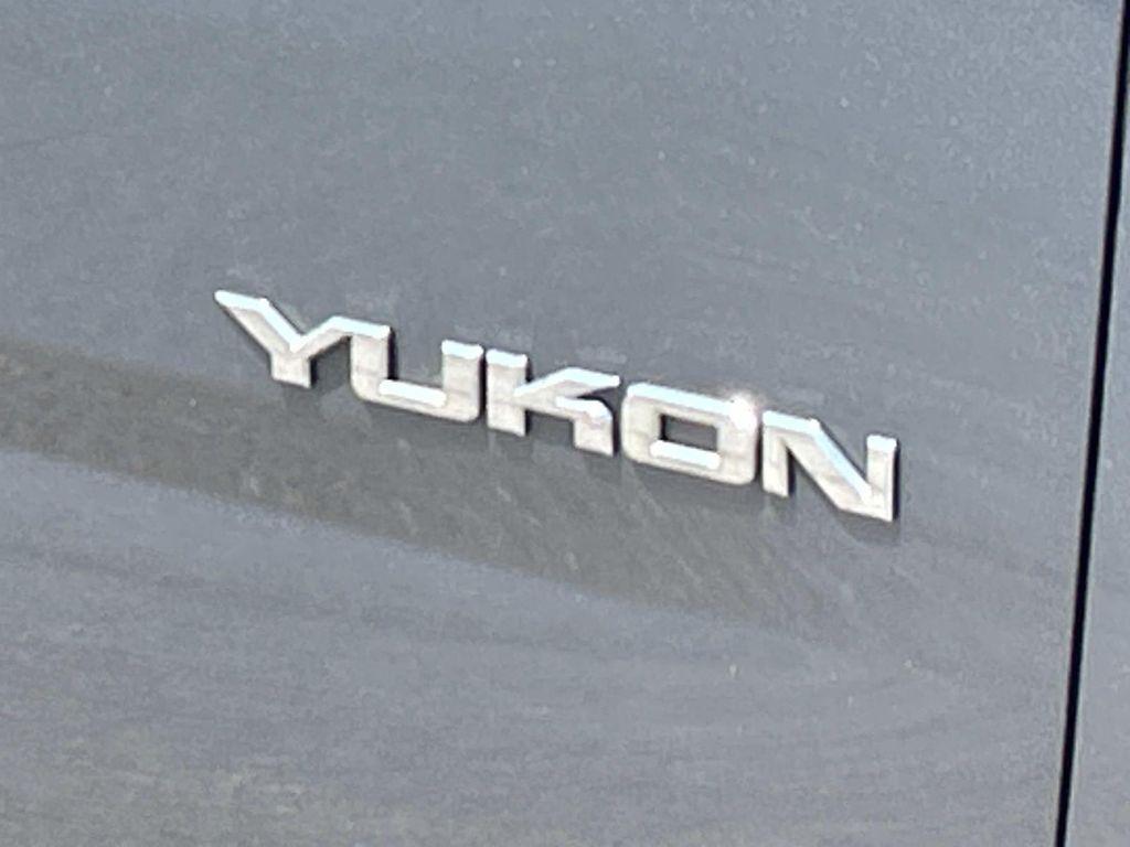 used 2020 GMC Yukon car, priced at $25,903
