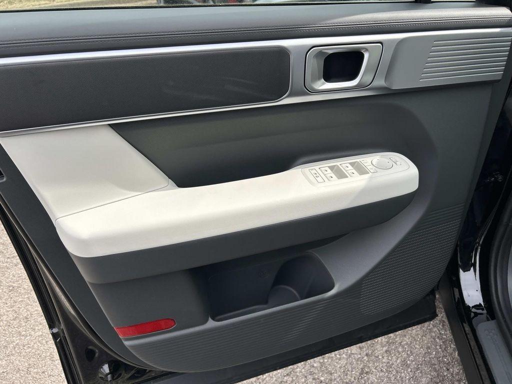 new 2026 Hyundai SANTA FE HEV car, priced at $33,746