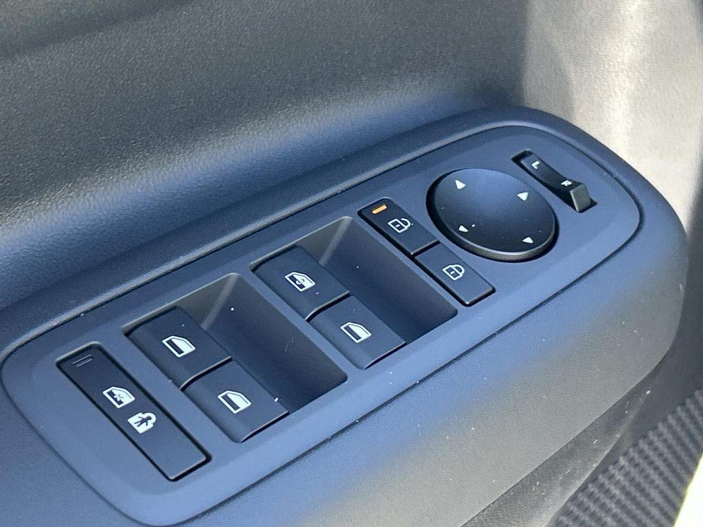 new 2026 Hyundai SANTA FE HEV car, priced at $35,539