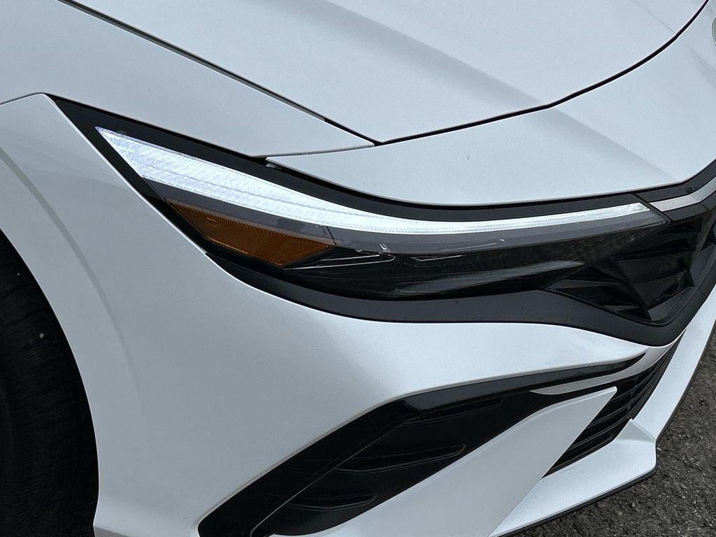 new 2026 Hyundai ELANTRA HEV car, priced at $29,367