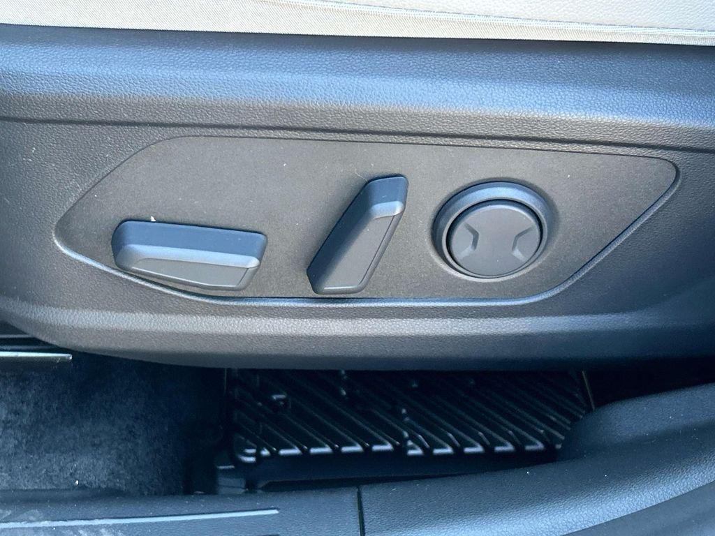 new 2026 Hyundai Tucson car, priced at $40,202