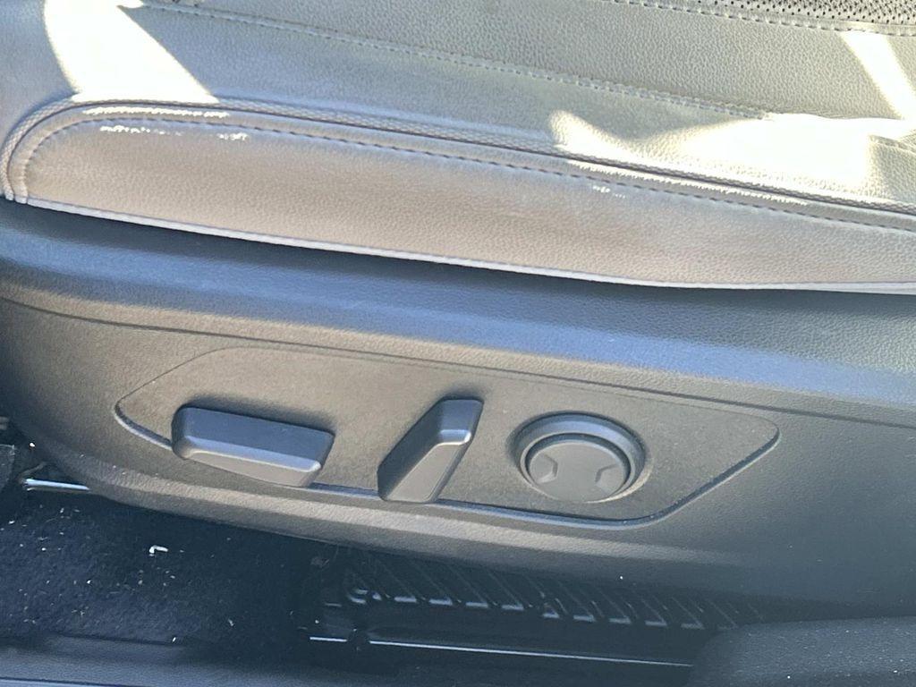 used 2025 Hyundai Tucson car, priced at $35,902