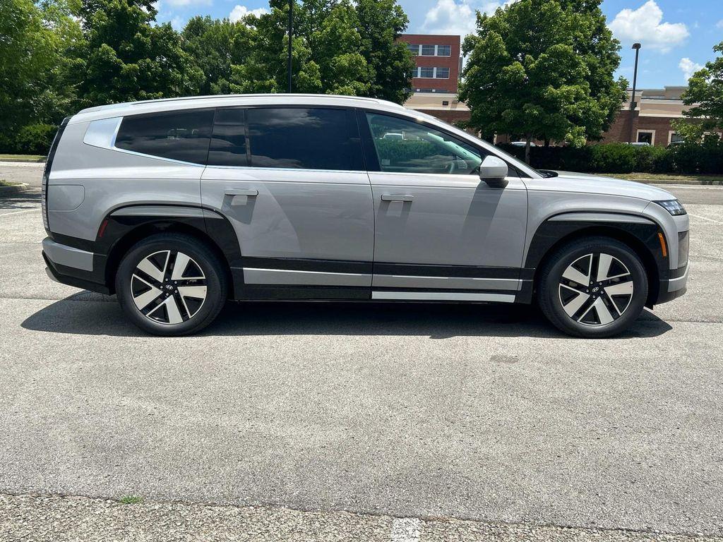 new 2026 Hyundai IONIQ 9 car, priced at $59,272