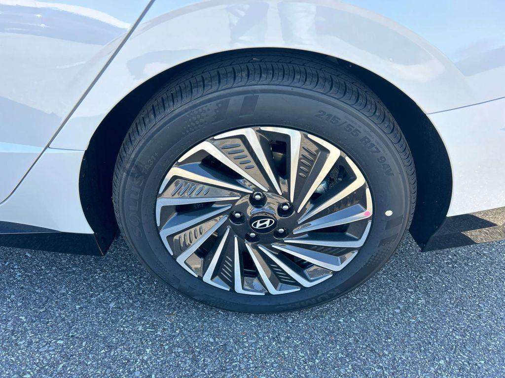 new 2026 Hyundai Sonata Hybrid car, priced at $32,380