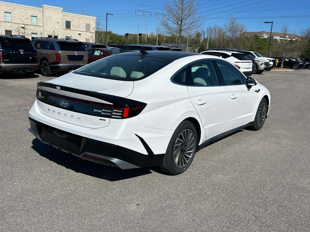 new 2026 Hyundai Sonata Hybrid car, priced at $32,380
