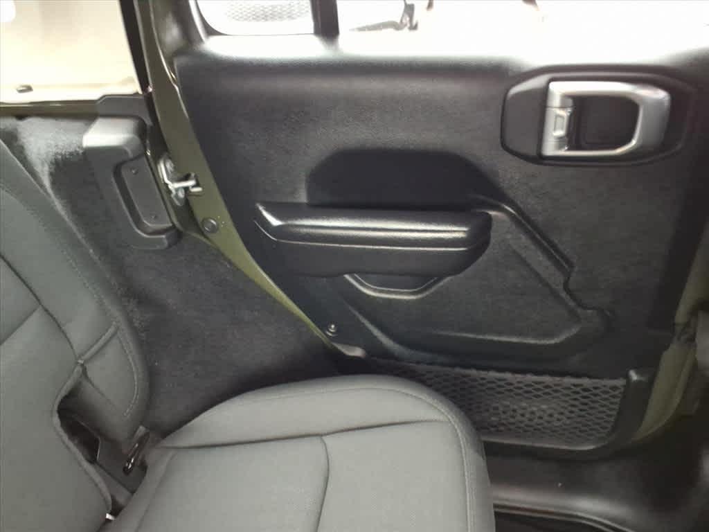 used 2021 Jeep Wrangler Unlimited car, priced at $27,998