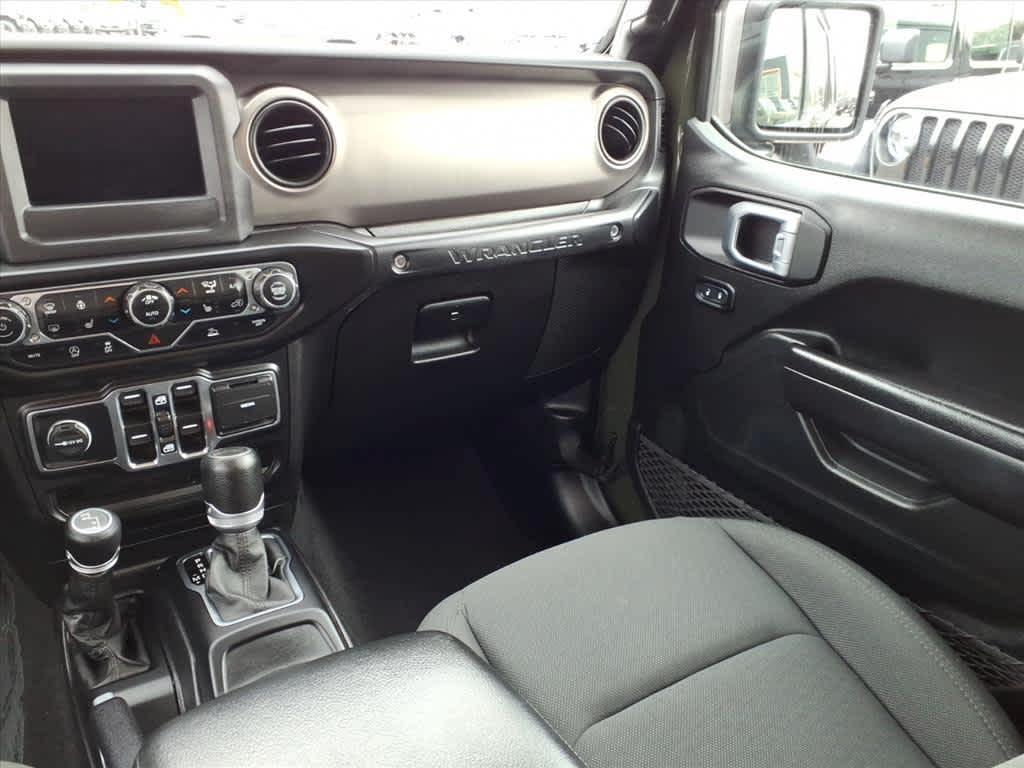 used 2021 Jeep Wrangler Unlimited car, priced at $27,998