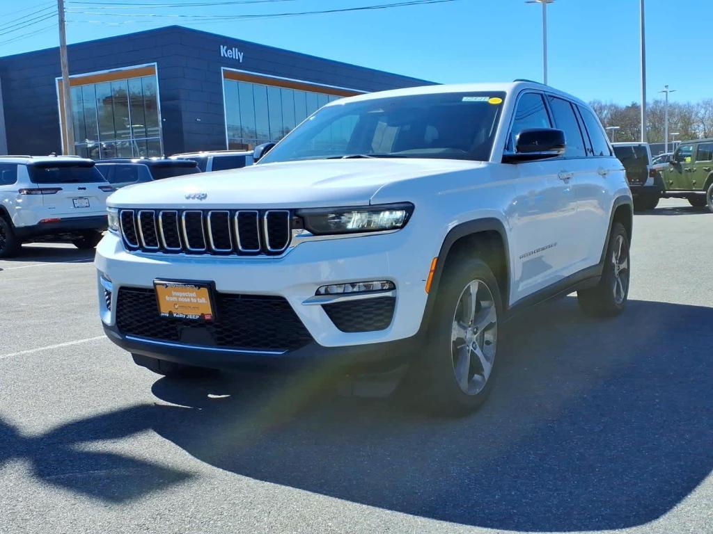 used 2023 Jeep Grand Cherokee car, priced at $31,172