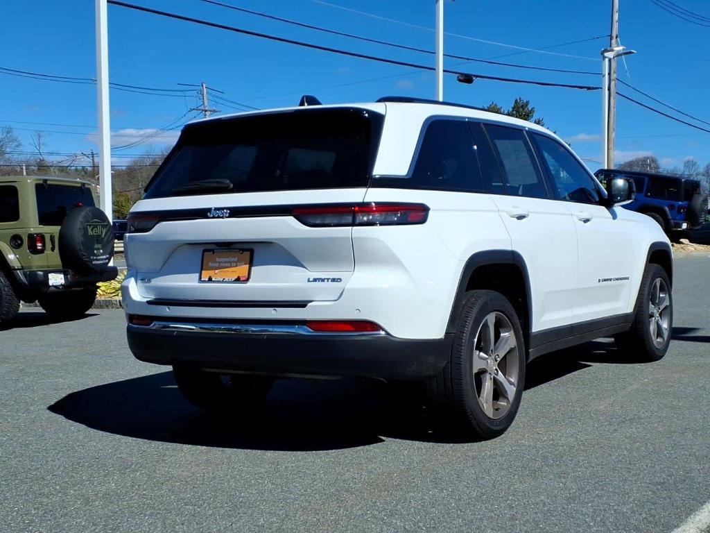 used 2023 Jeep Grand Cherokee car, priced at $31,172