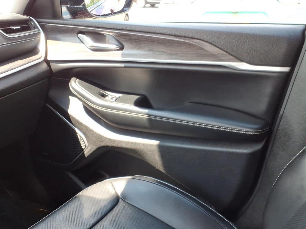 used 2023 Jeep Grand Cherokee L car, priced at $37,242