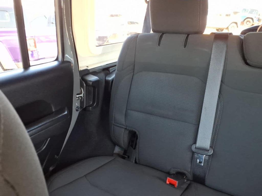 used 2022 Jeep Wrangler Unlimited car, priced at $36,348