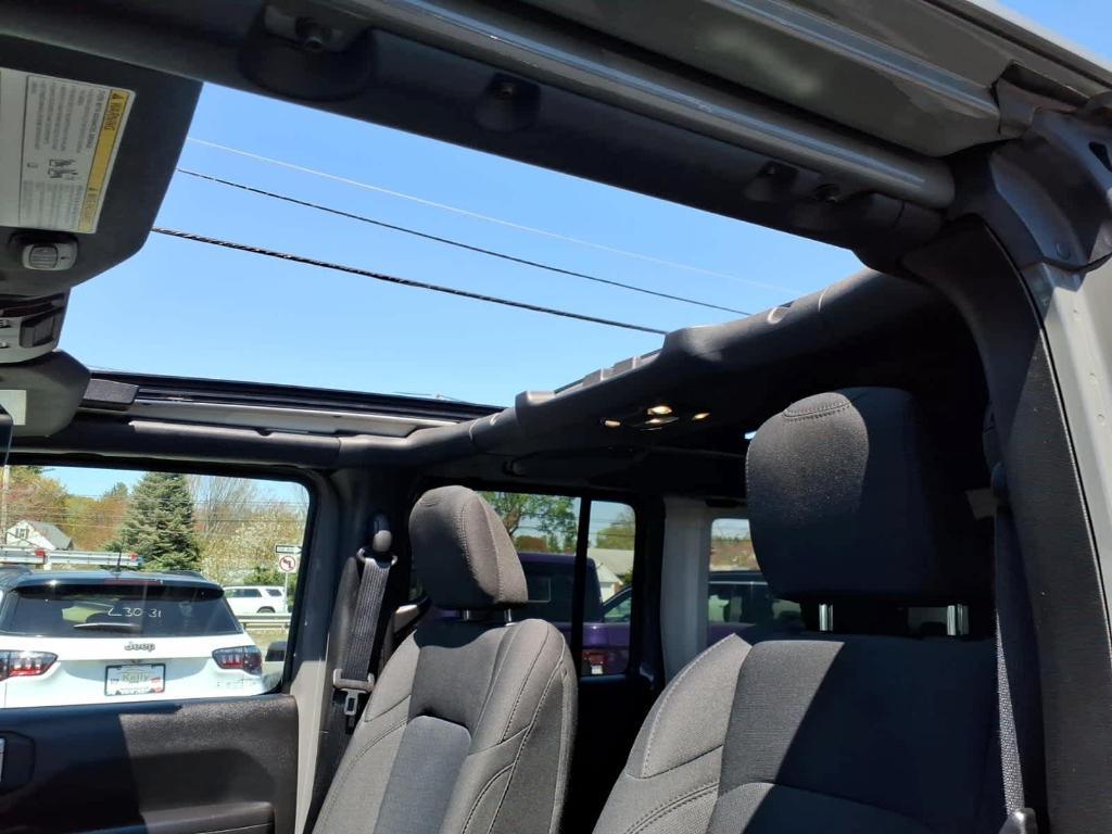 used 2022 Jeep Wrangler Unlimited car, priced at $36,348