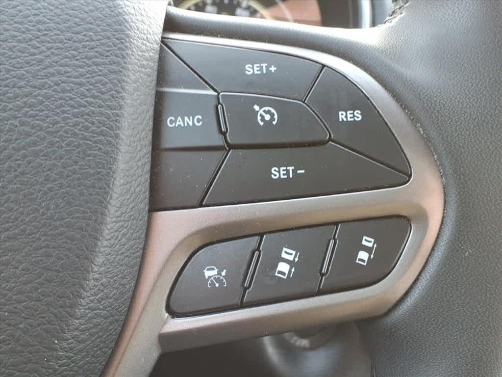 used 2021 Jeep Cherokee car, priced at $22,427