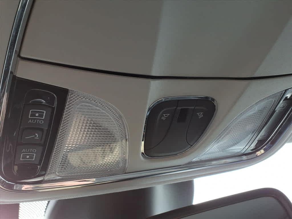 used 2021 Jeep Cherokee car, priced at $22,427