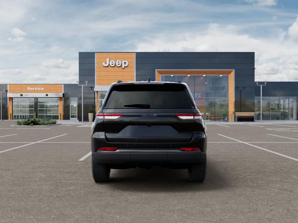 new 2026 Jeep Grand Cherokee car, priced at $46,670