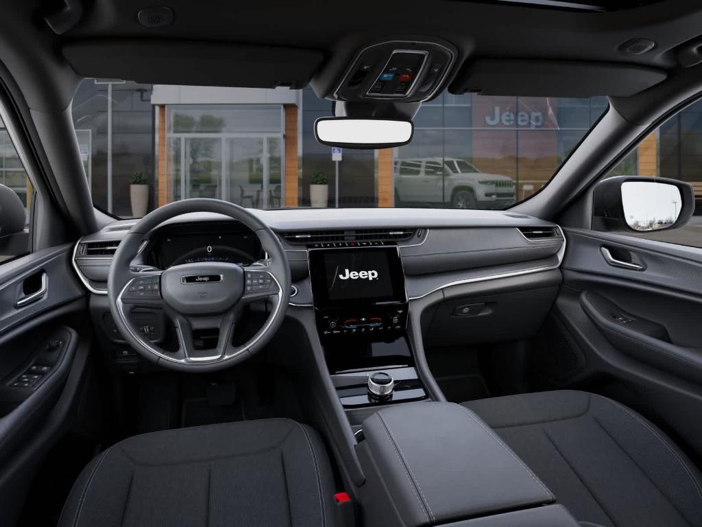 new 2025 Jeep Grand Cherokee car, priced at $35,675