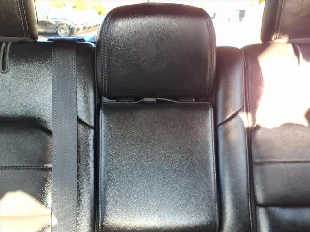 used 2022 Jeep Wrangler Unlimited car, priced at $33,998