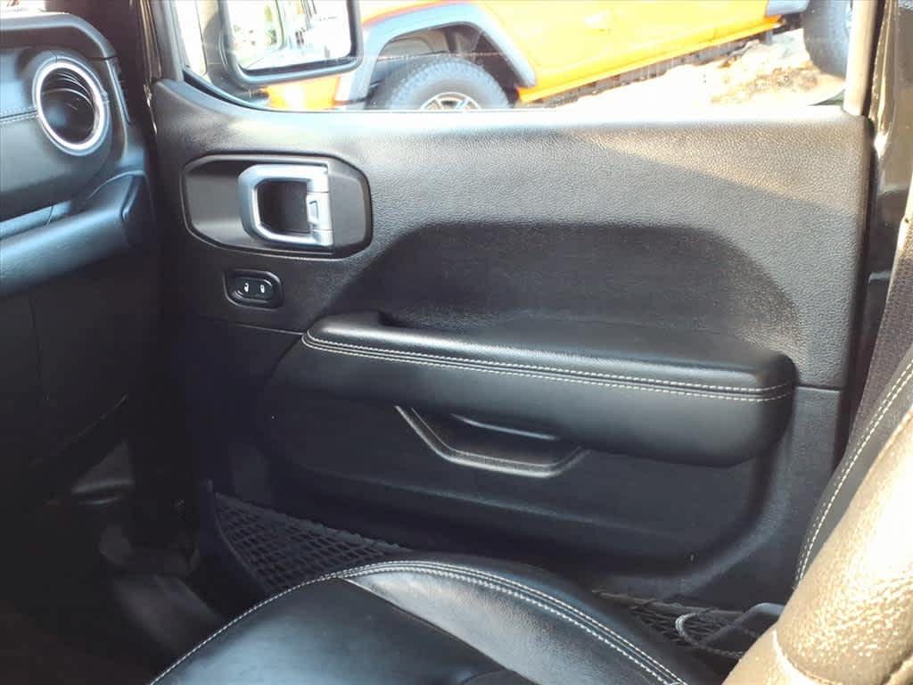 used 2022 Jeep Wrangler Unlimited car, priced at $33,998