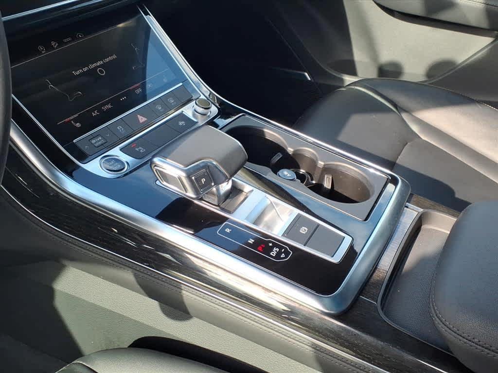 used 2024 Audi Q7 car, priced at $35,832