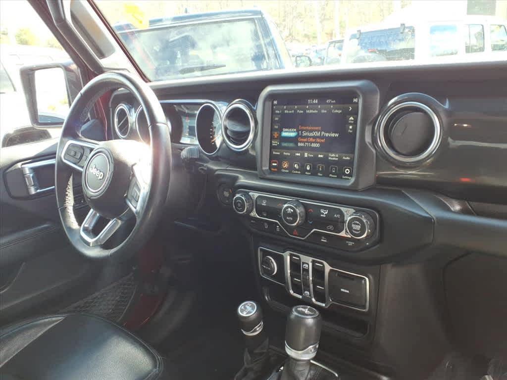 used 2022 Jeep Wrangler Unlimited car, priced at $35,273