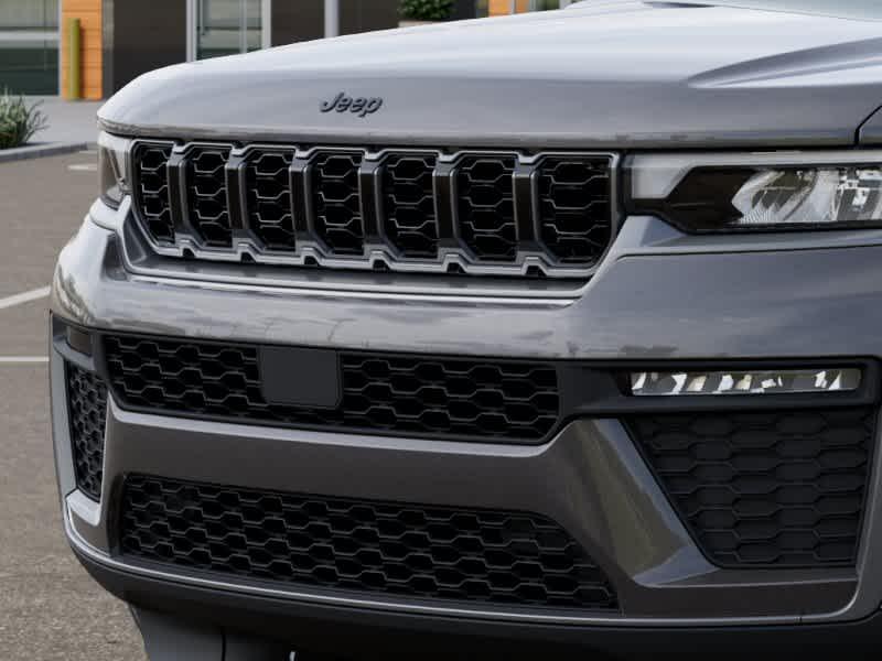 new 2026 Jeep Grand Cherokee car, priced at $46,555