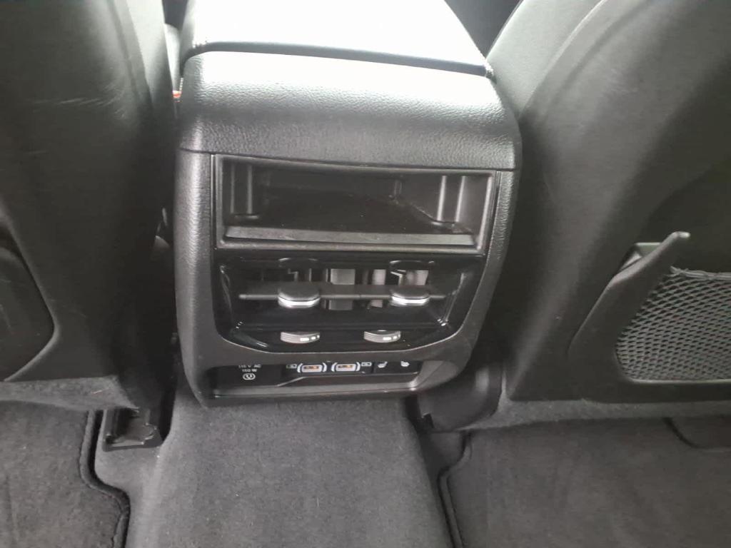 used 2023 Jeep Grand Cherokee car, priced at $31,395