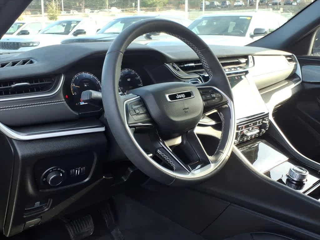 used 2023 Jeep Grand Cherokee car, priced at $31,599