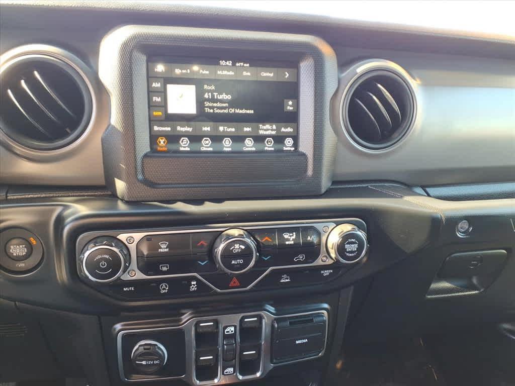 used 2022 Jeep Wrangler Unlimited car, priced at $31,998