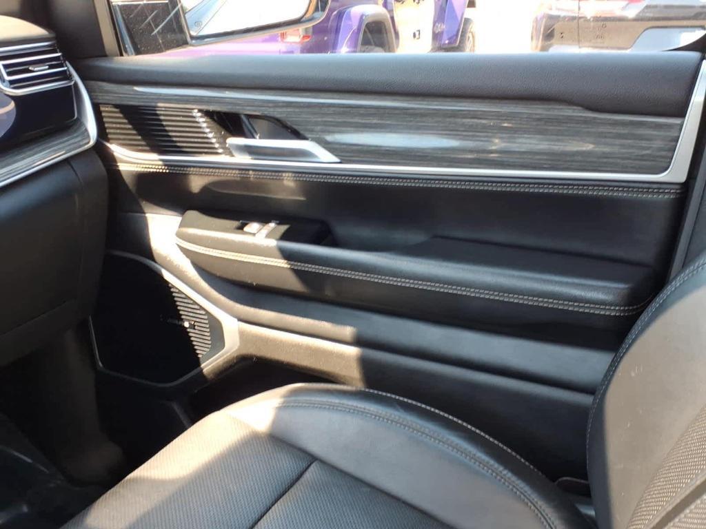 used 2022 Jeep Wagoneer car, priced at $44,556